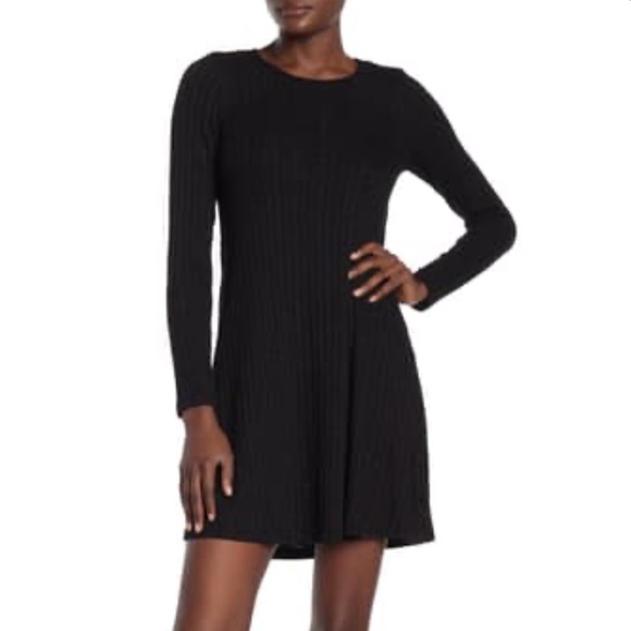 Michael Stars Dresses & Skirts - NWOT Michael Stars Ribbed Long Sleeve Dress